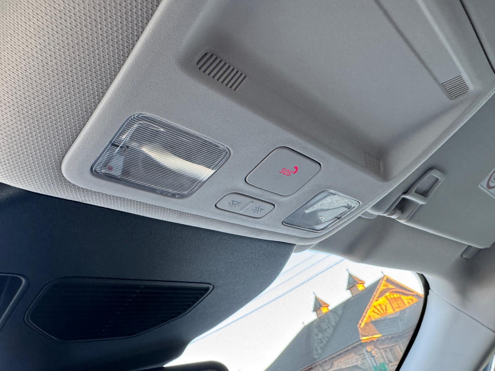 
								Ford Kuga 1.5 EcoBoost TITANIUM X full									