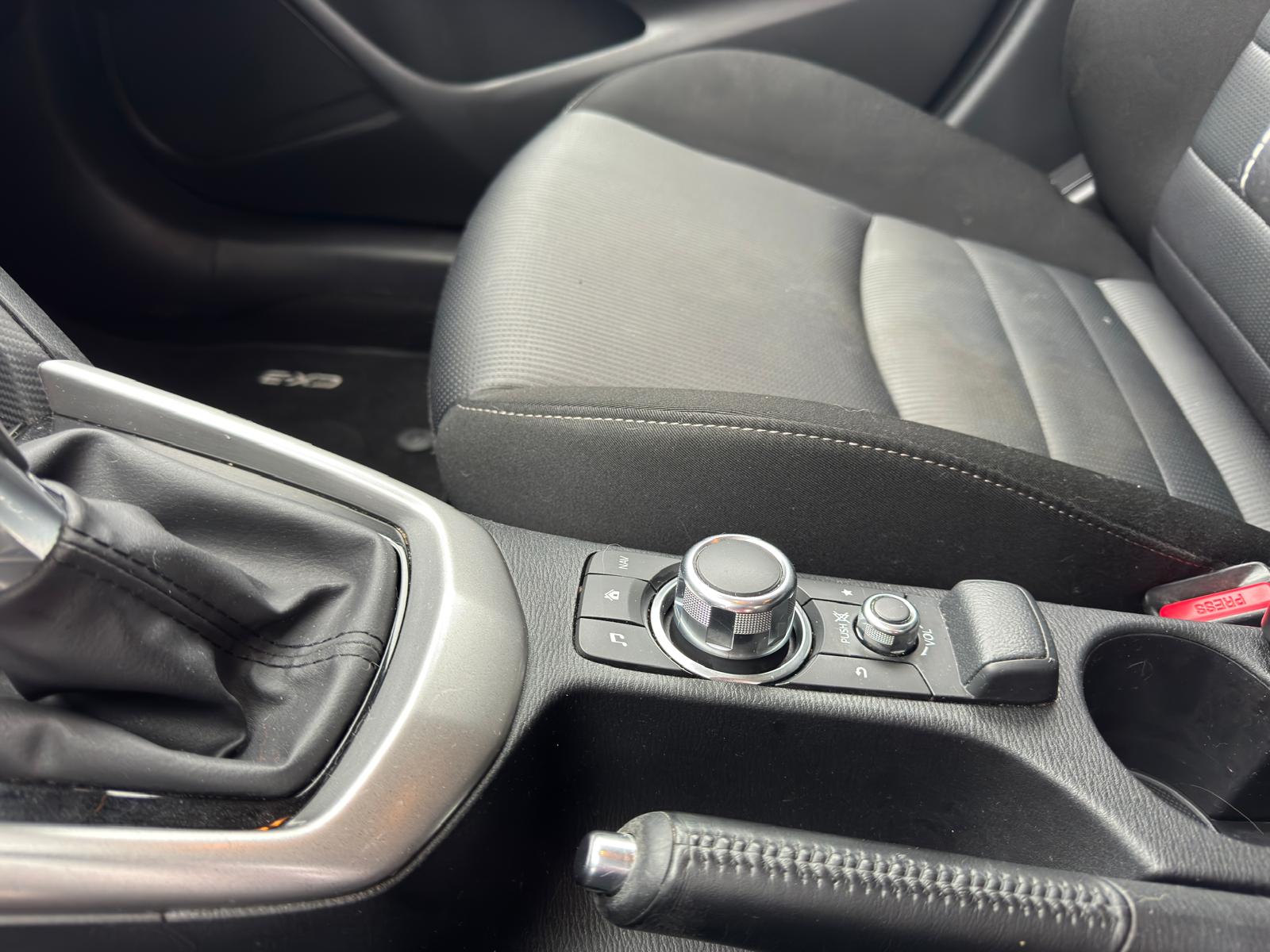 
								MAZDA CX-3 1.5 DIESEL SKYACTIV full									