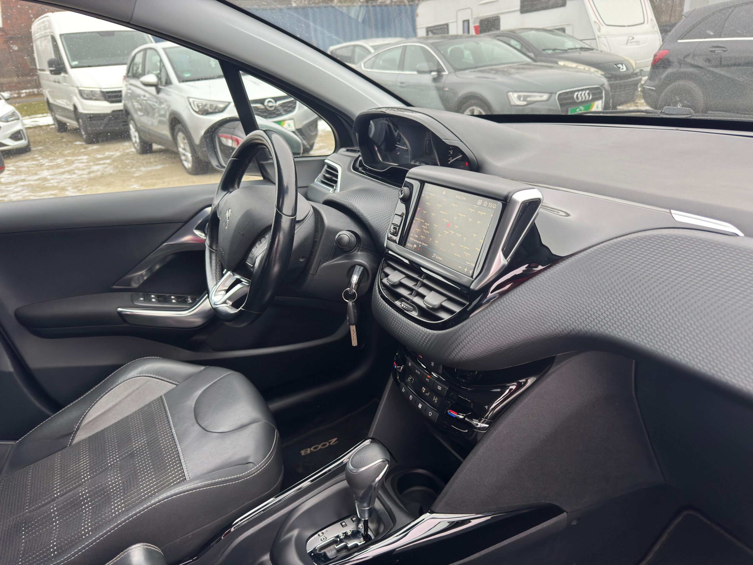 
								PEUGEOT 2008 1.2 BENZYNA AUTOMAT full									