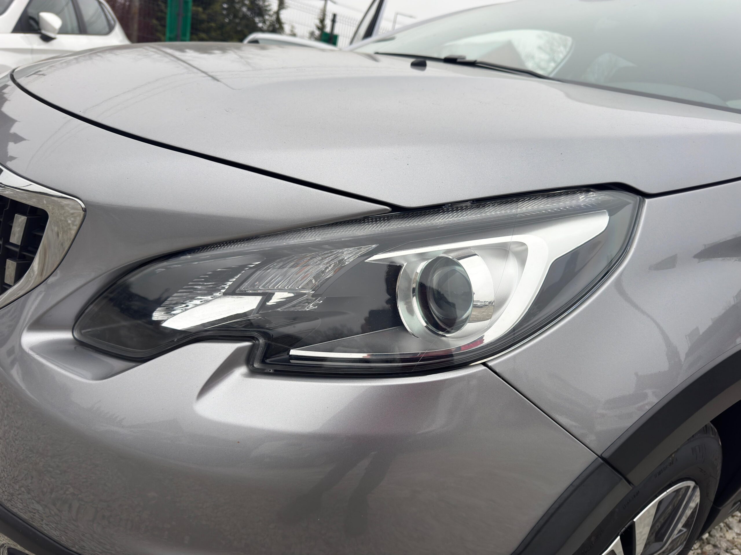 
								PEUGEOT 2008 1.2 BENZYNA AUTOMAT full									