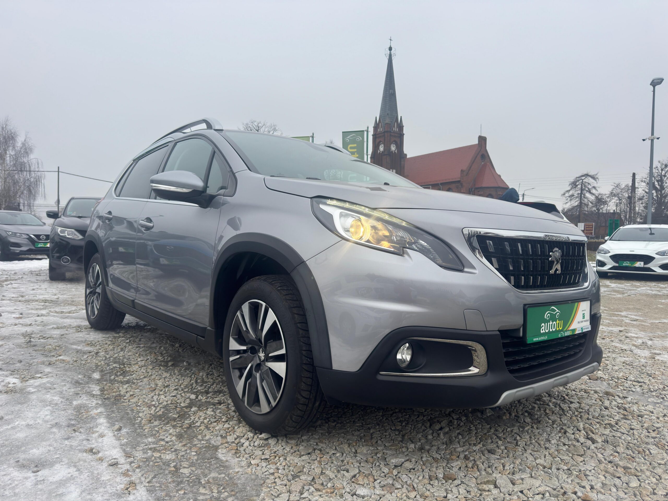 
								PEUGEOT 2008 1.2 BENZYNA AUTOMAT full									