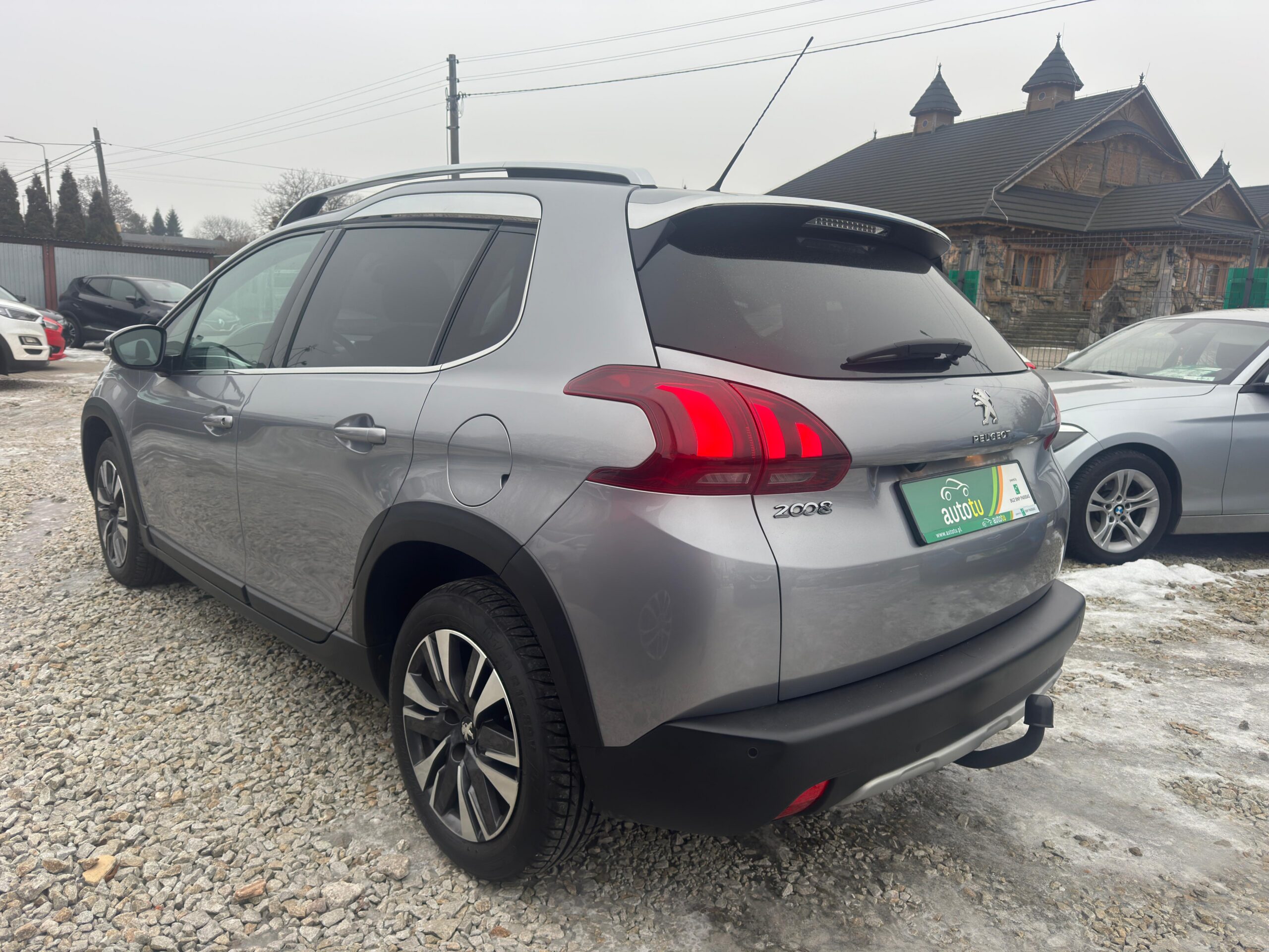 
								PEUGEOT 2008 1.2 BENZYNA AUTOMAT full									