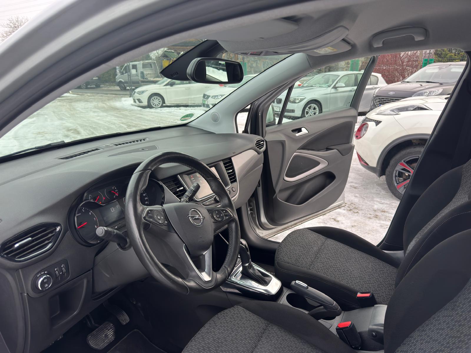 
								Opel Crossland X 1.2 Turbo Automat full									