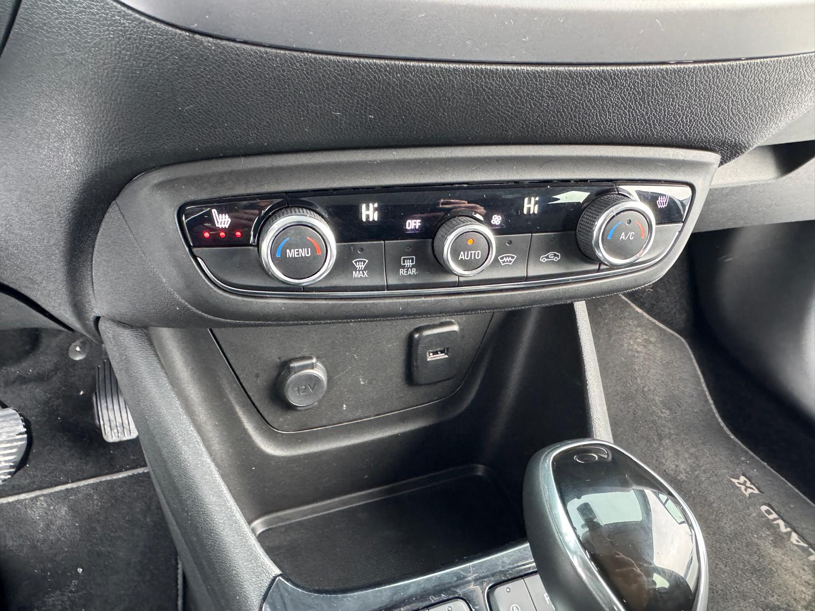 
								Opel Crossland X 1.2 Turbo Automat full									