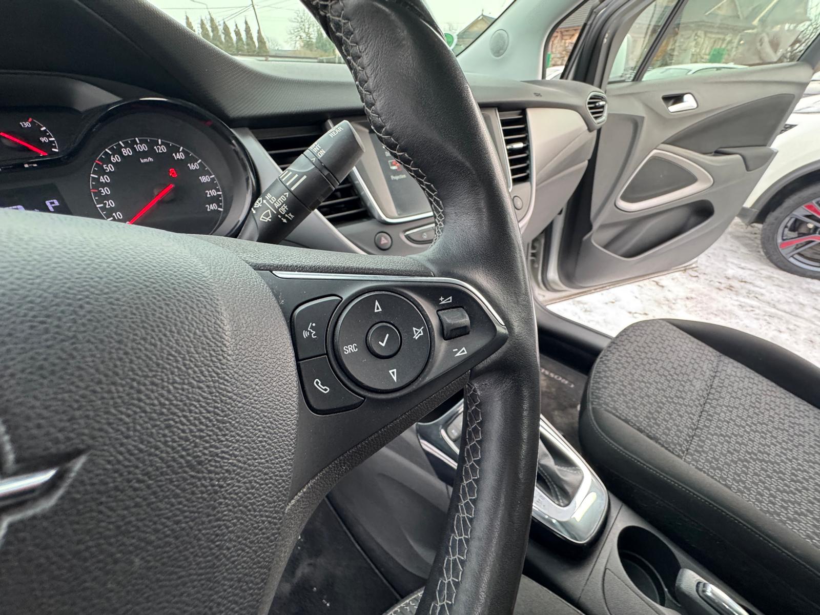 
								Opel Crossland X 1.2 Turbo Automat full									