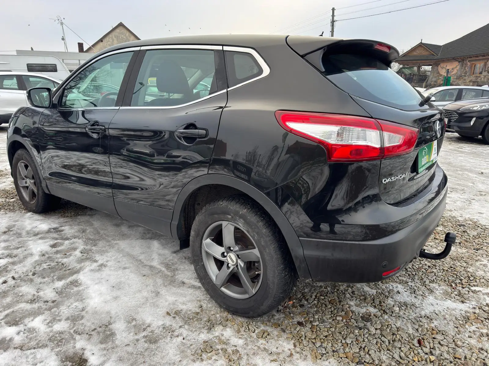 
								Nissan Qashqai Acenta 1.2 full									