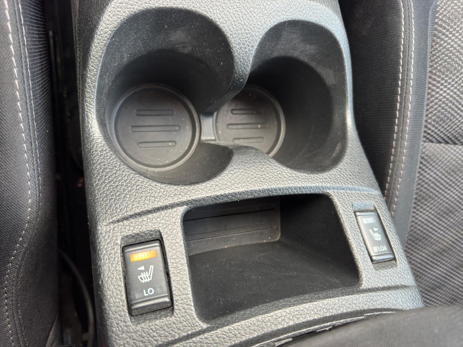 
								Nissan Qashqai Acenta 1.2 full									