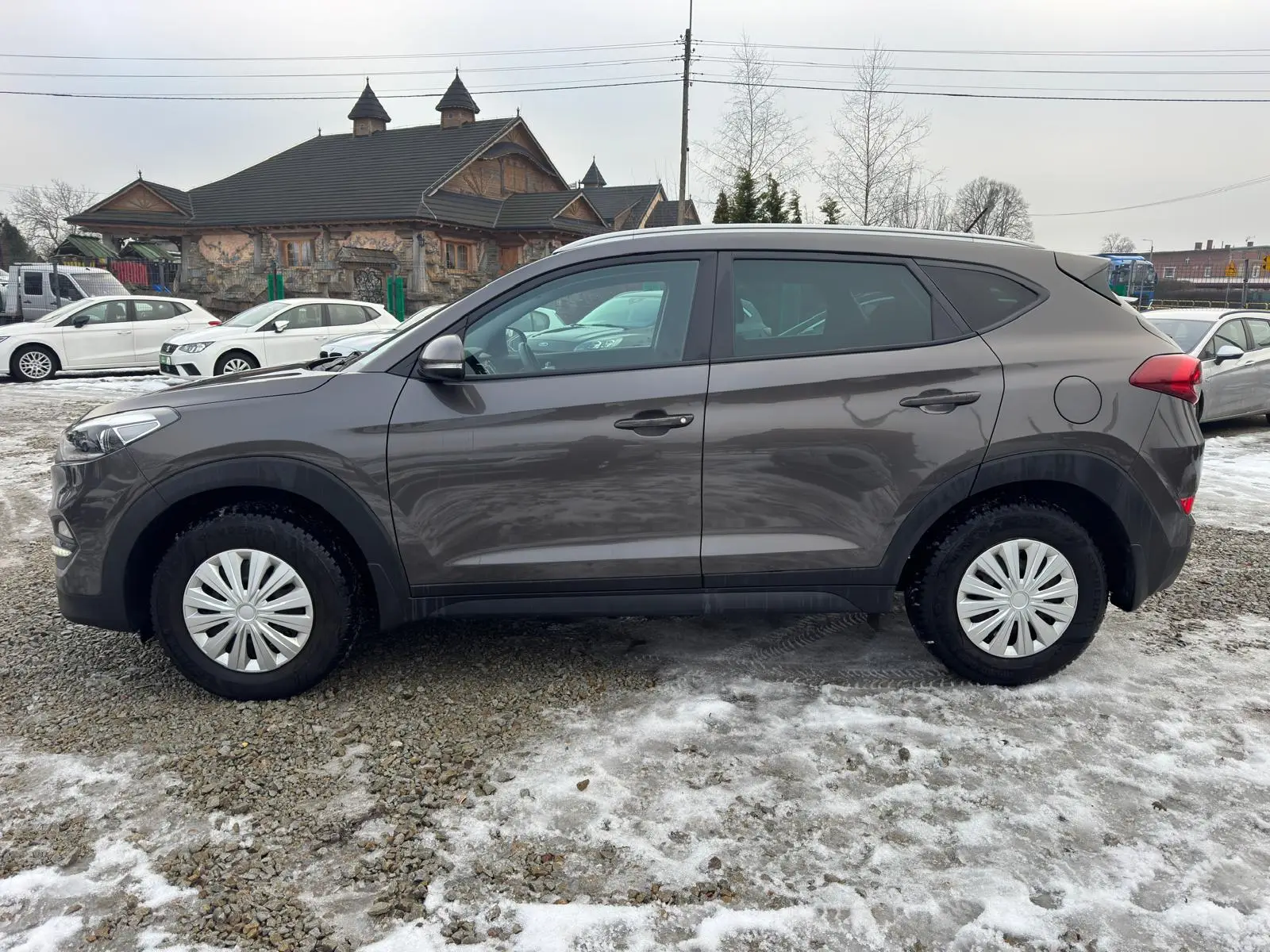 
								Hyundai Tucson 1.6 GDI full									