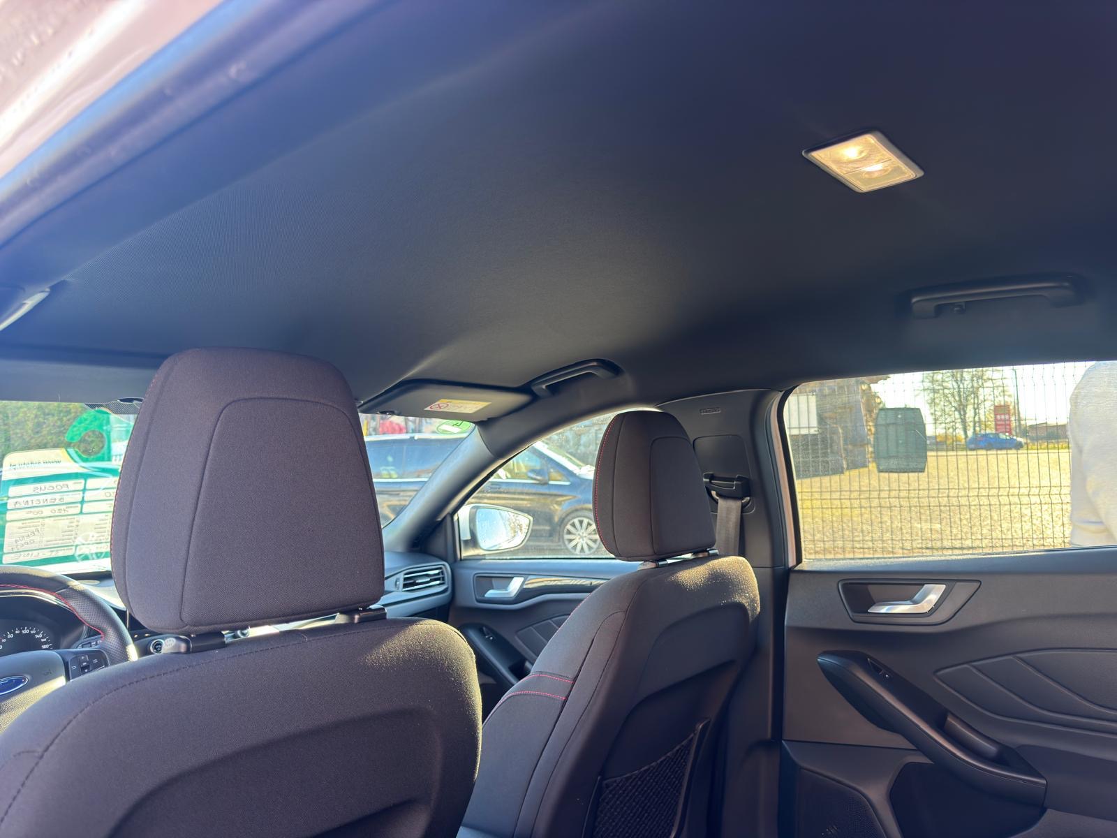 
								Ford Focus 1.5 Benzyna ST LINE full									