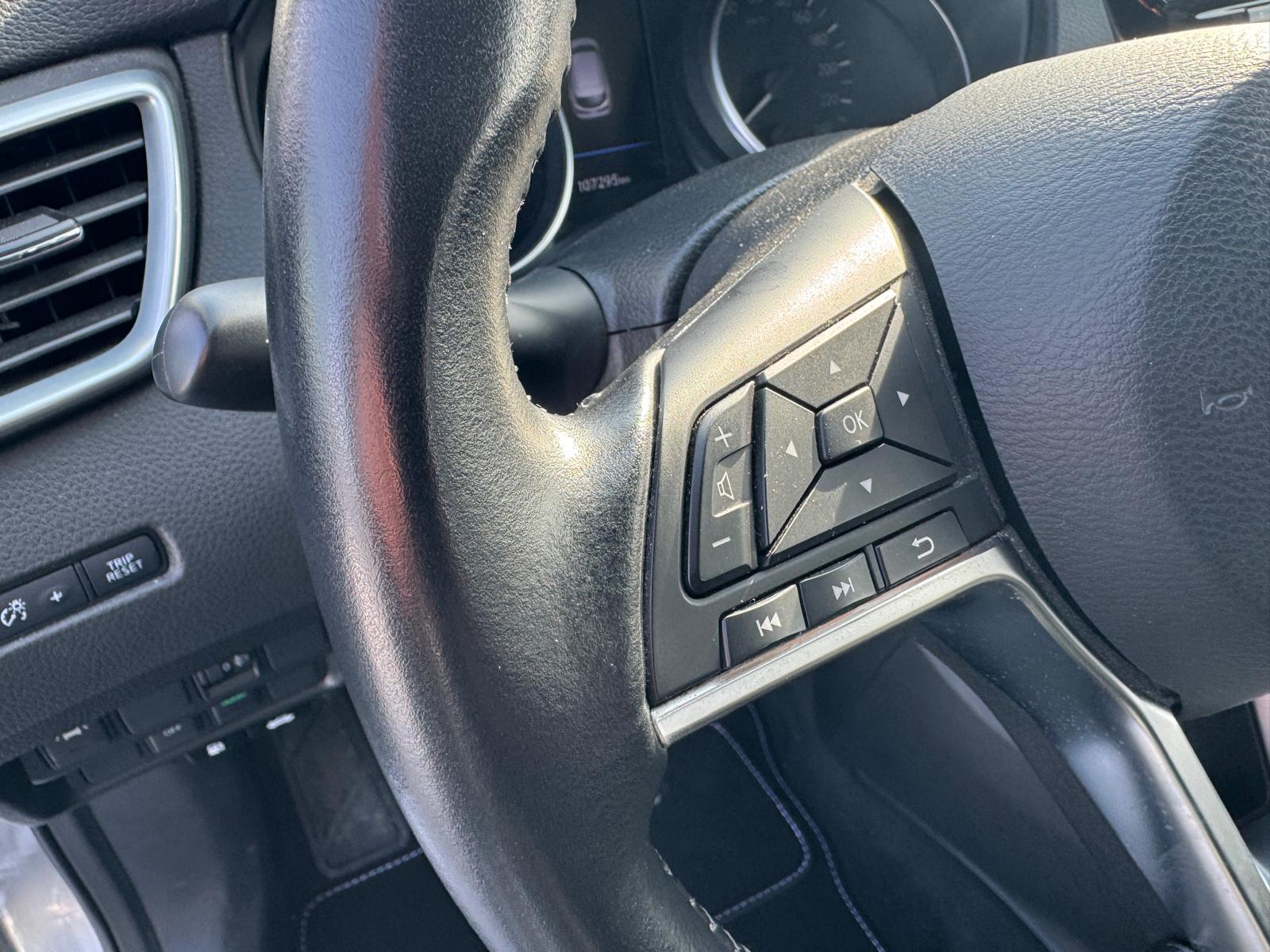 
								Nissan Qashqai Automat 1.3 159 KM full									