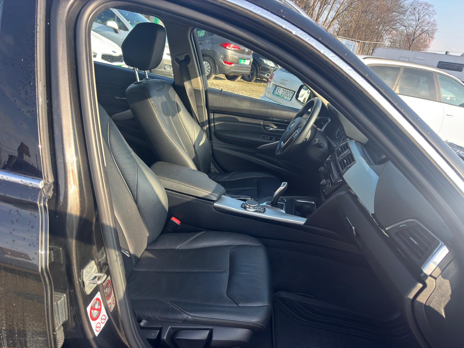 
								Bmw 320d Automat full									