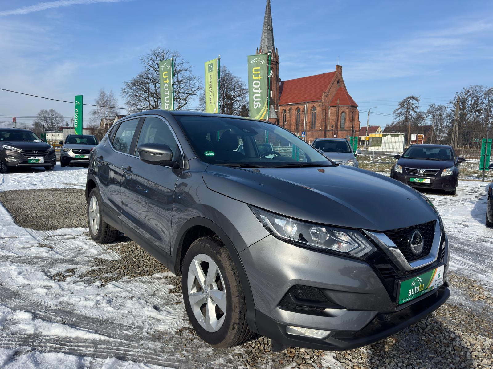 
								Nissan Qashqai Automat 1.3 159 KM full									