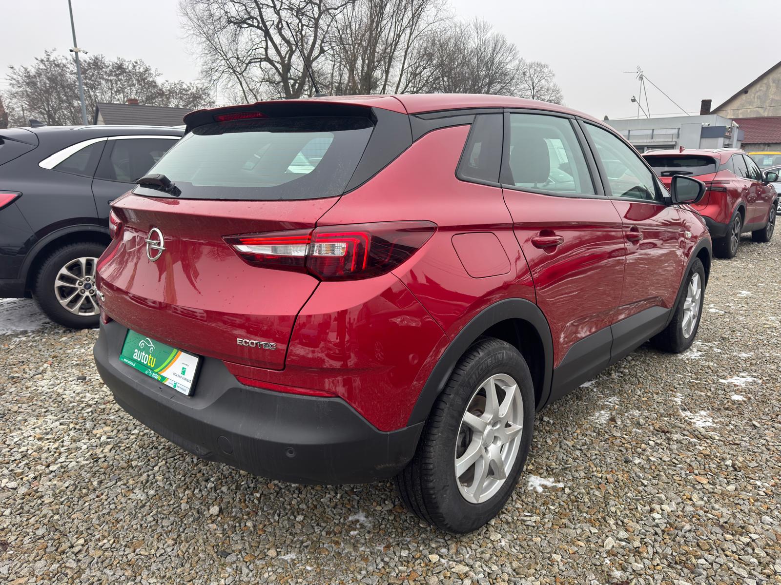 
								Opel Grandland X 1.2 Benzyna 130KM full									