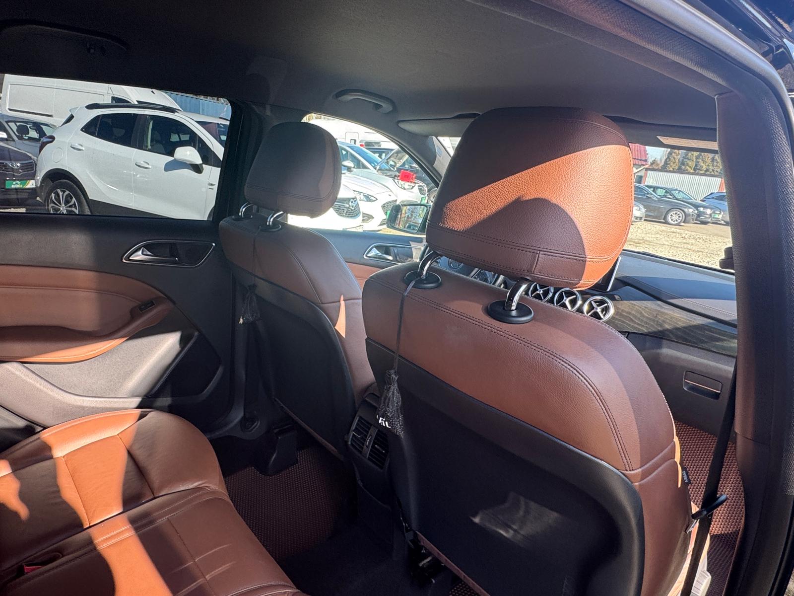 
								MERCEDES B 180 CDI full									