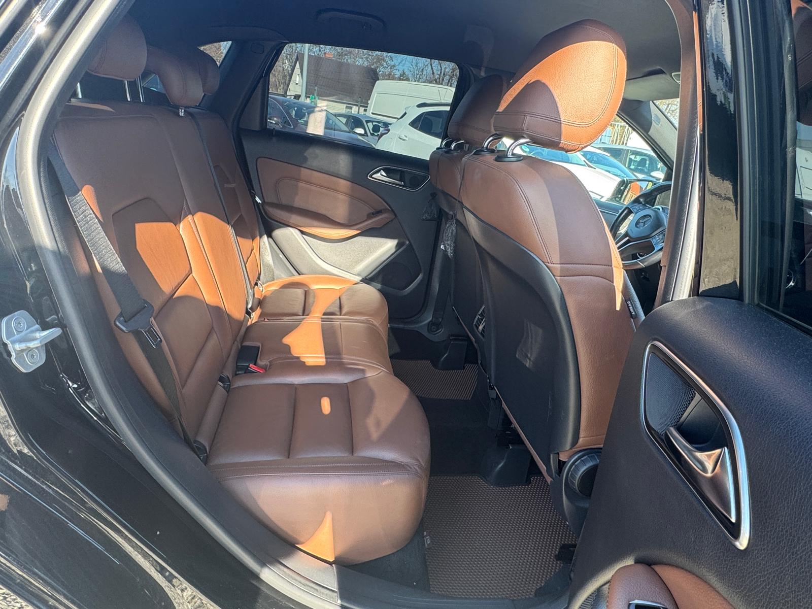 
								MERCEDES B 180 CDI full									