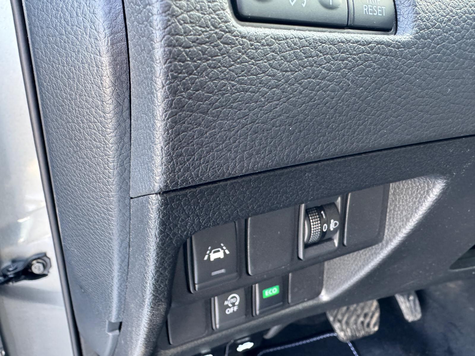 
								Nissan Qashqai Automat 1.3 159 KM full									