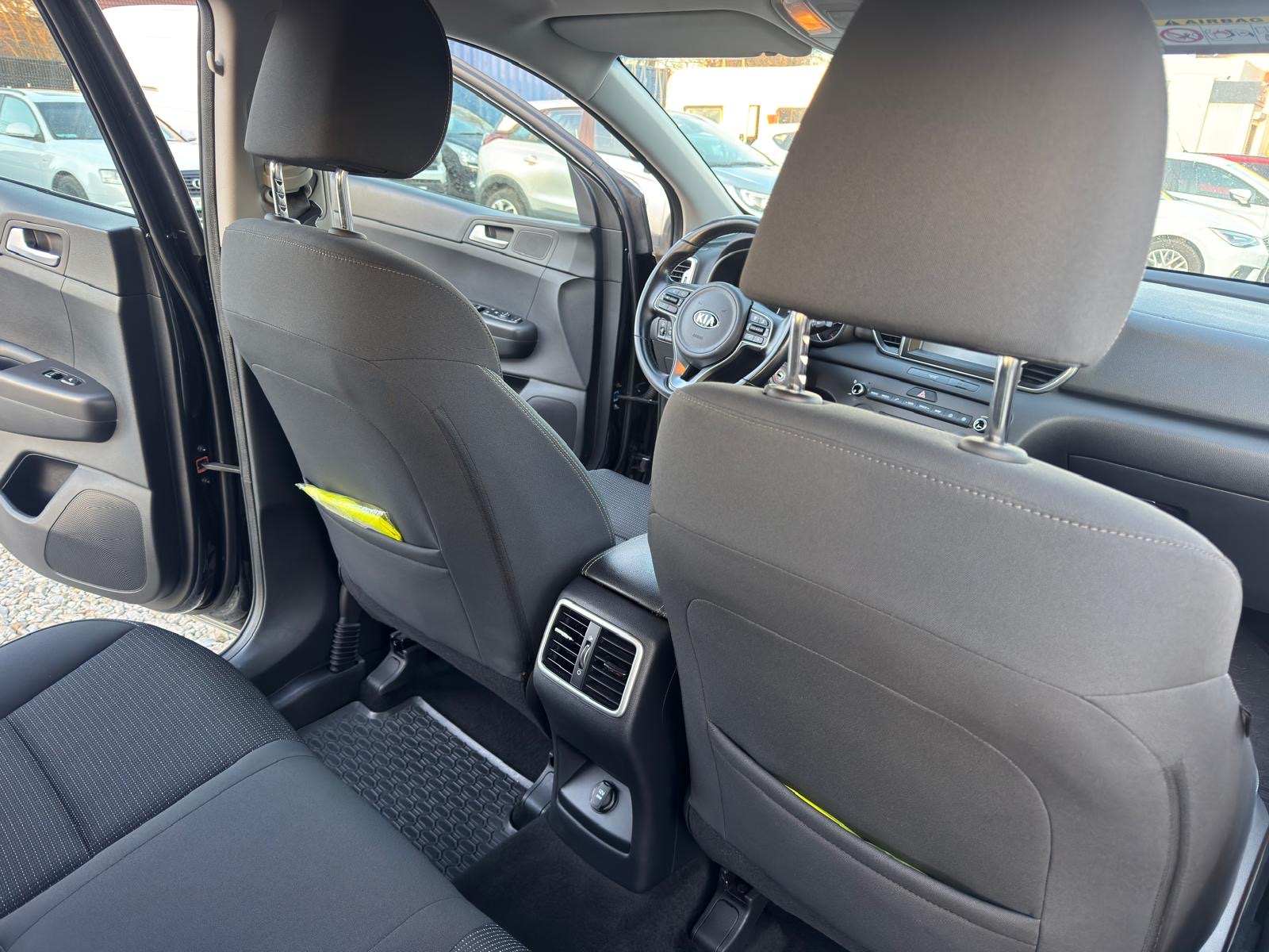 
								Kia Sportage 2.0 Diesel 4×4 full									