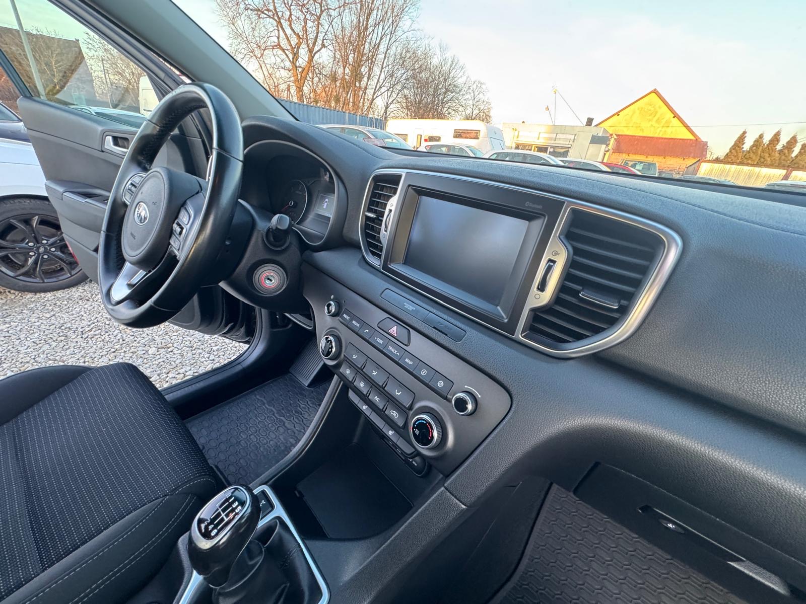 
								Kia Sportage 2.0 Diesel 4×4 full									