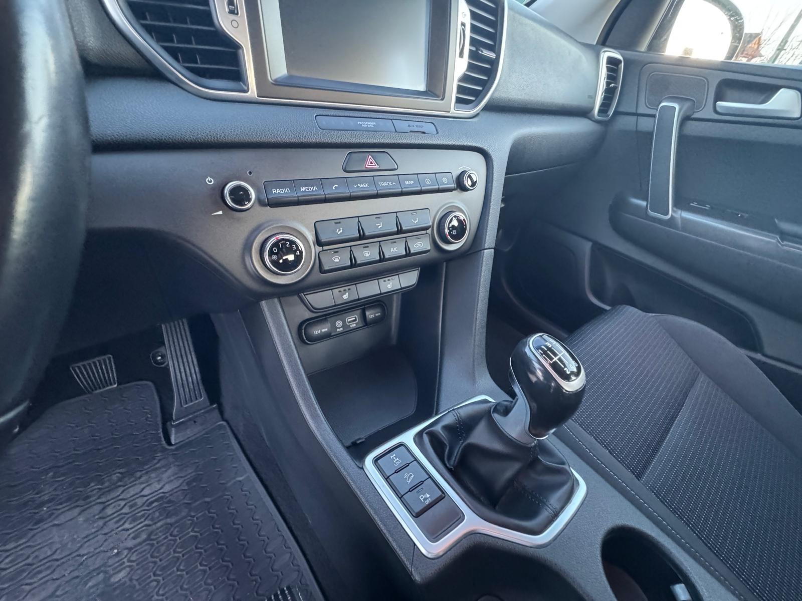 
								Kia Sportage 2.0 Diesel 4×4 full									